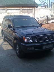 1999 Lexus LX470 Photos