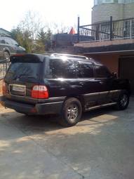 1999 Lexus LX470 Pictures