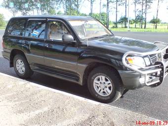 1999 Lexus LX470 Pictures