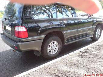 1999 Lexus LX470 Pictures