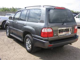 1999 Lexus LX470 Photos