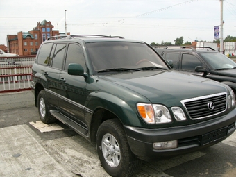 2000 Lexus LX470