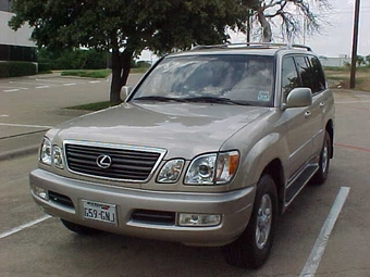 2000 Lexus LX470
