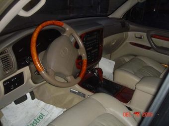 2000 LX470