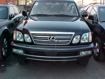 2000 Lexus LX470