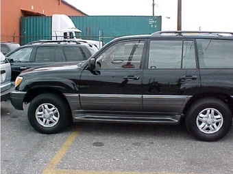 2000 Lexus LX470