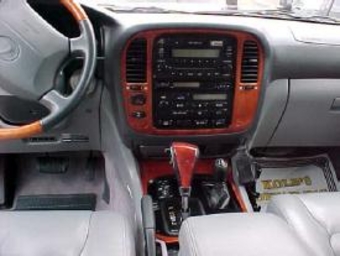 LX470