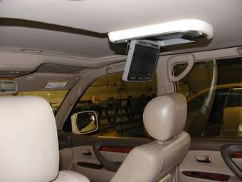 2000 Lexus LX470
