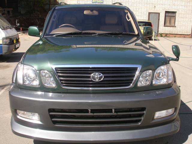 2000 Lexus LX470