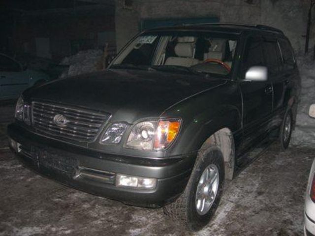 2000 Lexus LX470