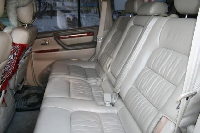 2000 Lexus LX470