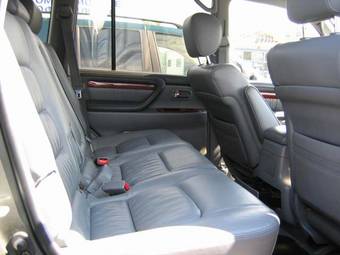 LX470