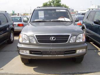 2000 Lexus LX470