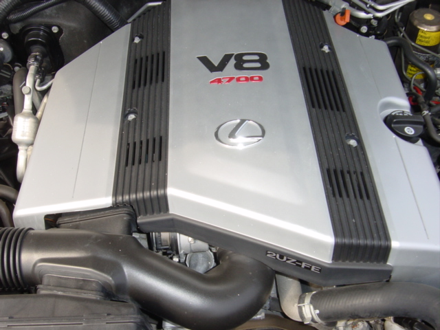 2000 Lexus LX470 Pictures