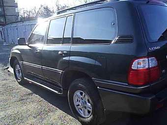 2000 Lexus LX470 Pictures