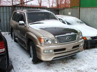2000 Lexus LX470 Pictures