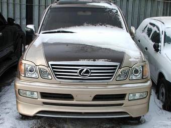 2000 Lexus LX470 Pictures