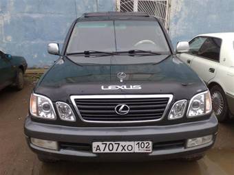 2000 Lexus LX470 Pictures