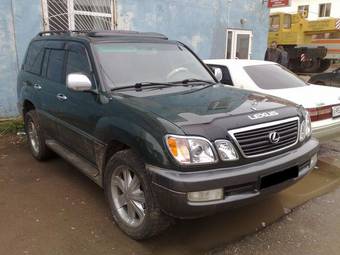2000 Lexus LX470 Images