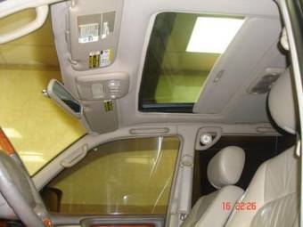 2000 Lexus LX470 Images