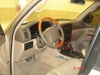 2000 Lexus LX470 Pictures