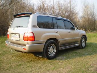 2000 Lexus LX470 Pics