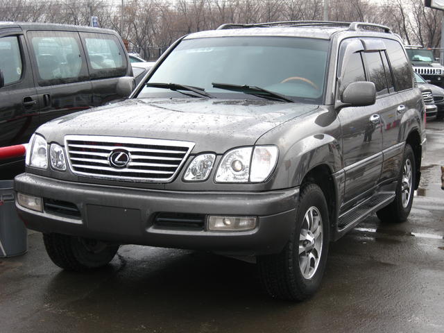 2000 Lexus LX470