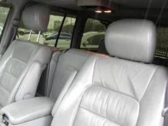 2000 Lexus LX470 Pictures