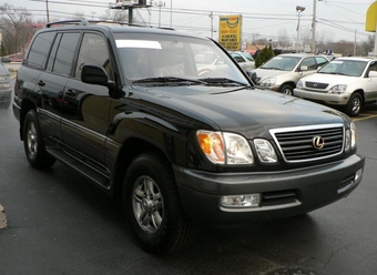 LX470