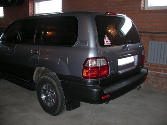 LX470