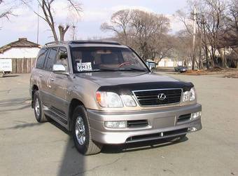 2001 Lexus LX470