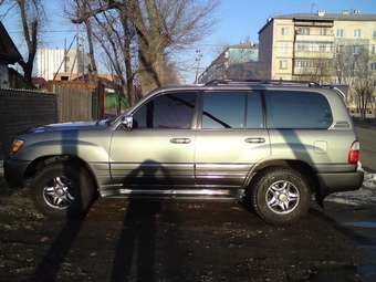 2001 Lexus LX470