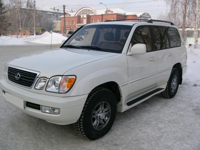 2001 Lexus LX470