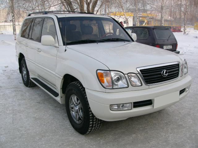 2001 Lexus LX470