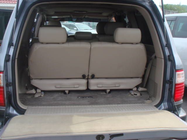 2001 Lexus LX470