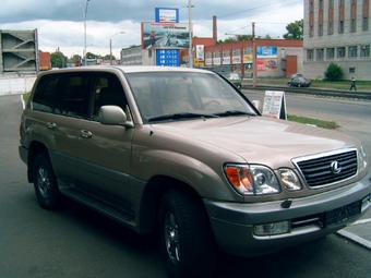 2001 Lexus LX470