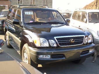 2001 Lexus LX470