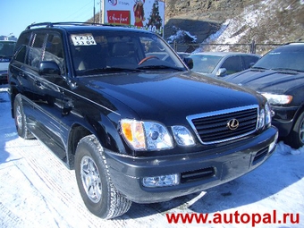 2001 Lexus LX470