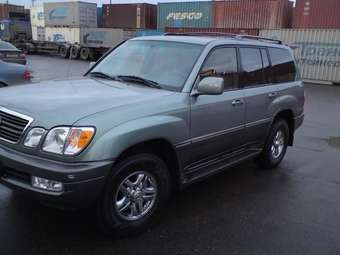 2001 Lexus LX470 Images