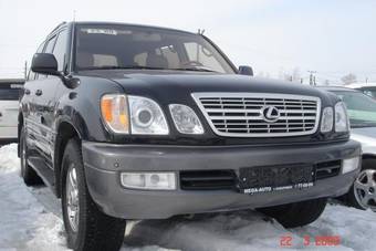 2001 Lexus LX470 Photos