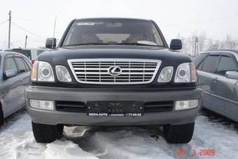 2001 Lexus LX470 Pictures