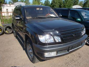 2001 Lexus LX470 Pics