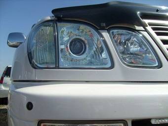 2001 Lexus LX470 Pictures