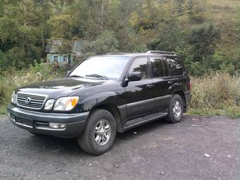 2001 Lexus LX470 Pictures