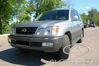 2001 Lexus LX470 Pics