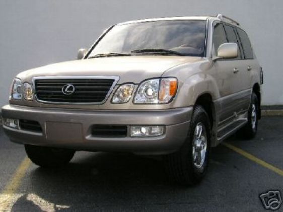 2002 Lexus LX470