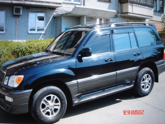 2002 Lexus LX470