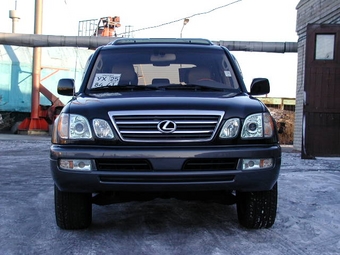 LX470
