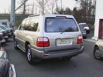 2002 Lexus LX470