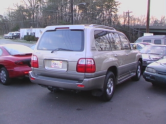 LX470